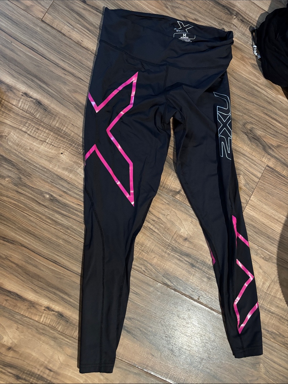 2XU Black Leggings with Hot Pink Accents